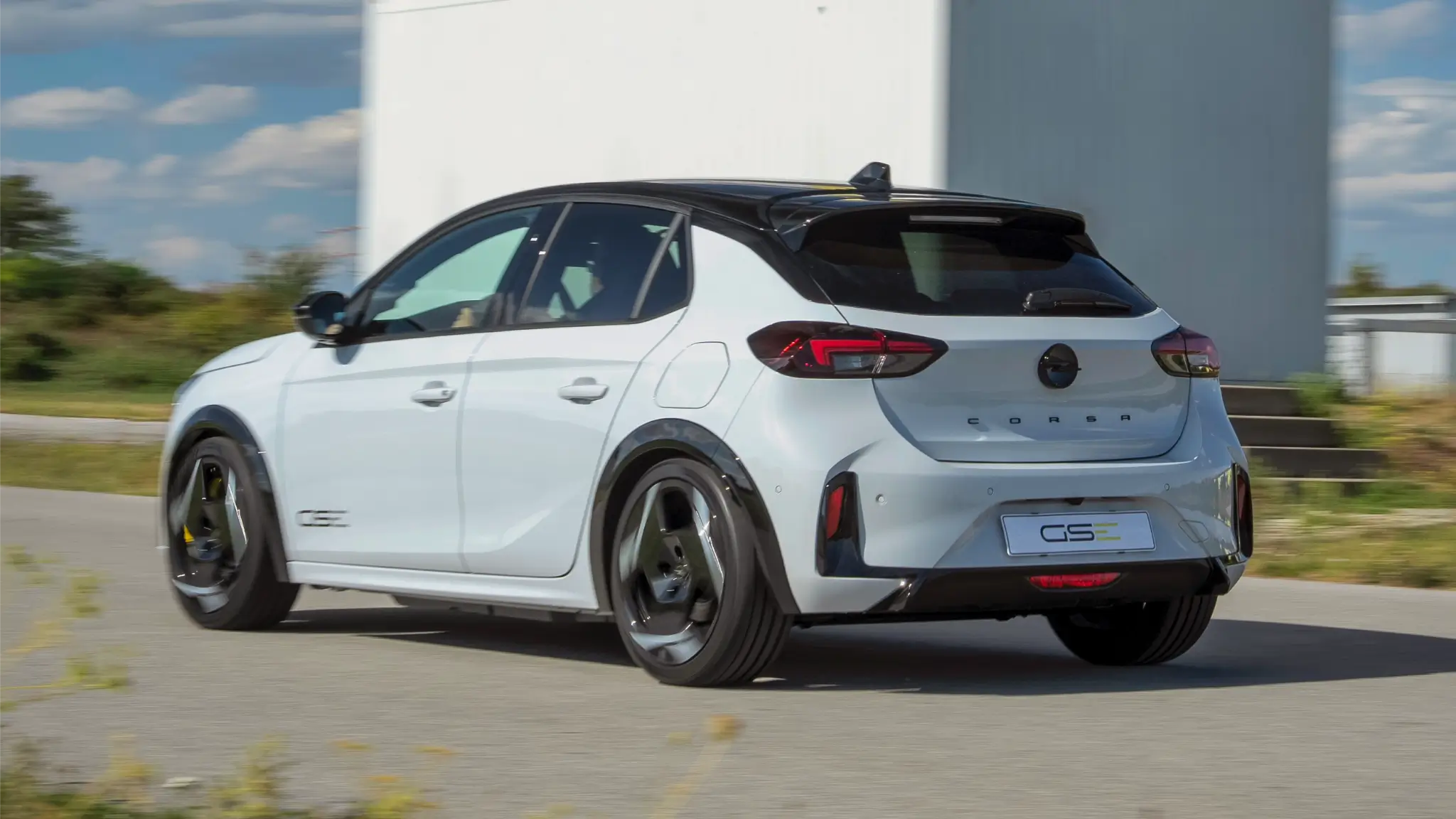 Opel Corsa GSE — 3/4 traseira