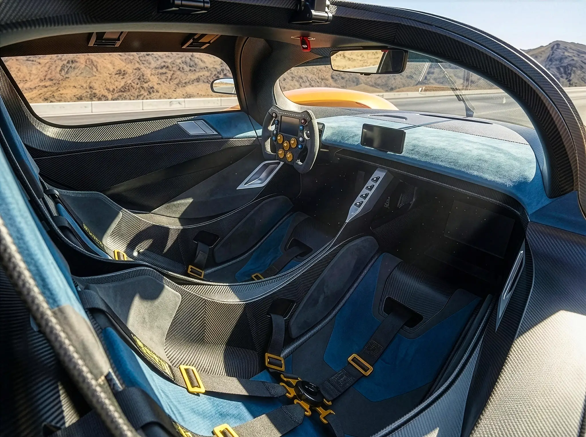 Adamastor Furia interior