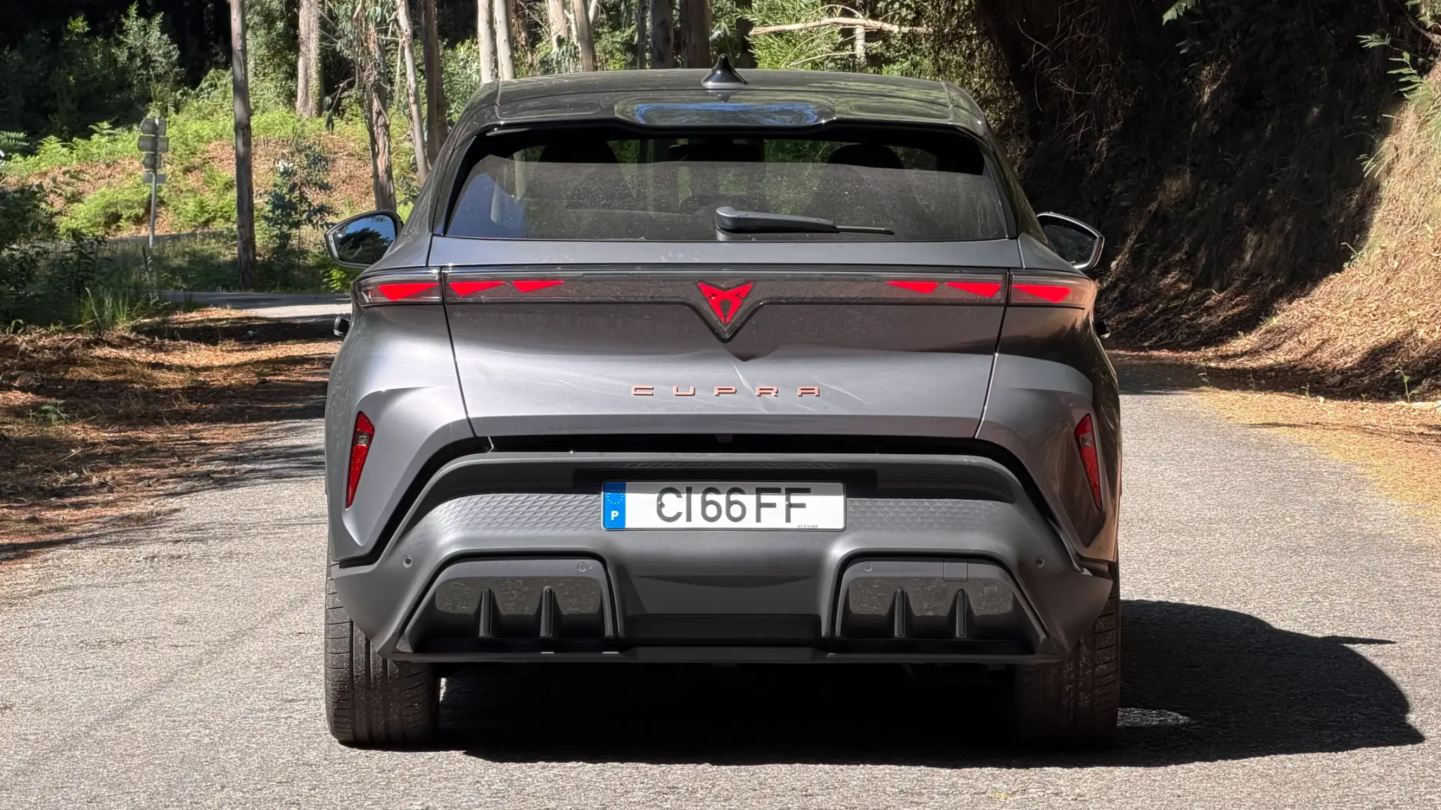 CUPRA Raval Dynamic Plus — traseira