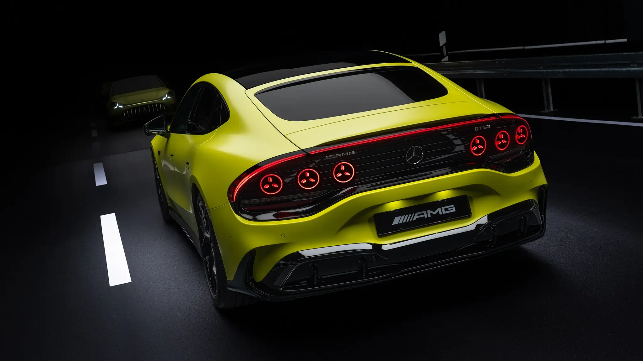 Mercedes-AMG GT 4 portas — traseira