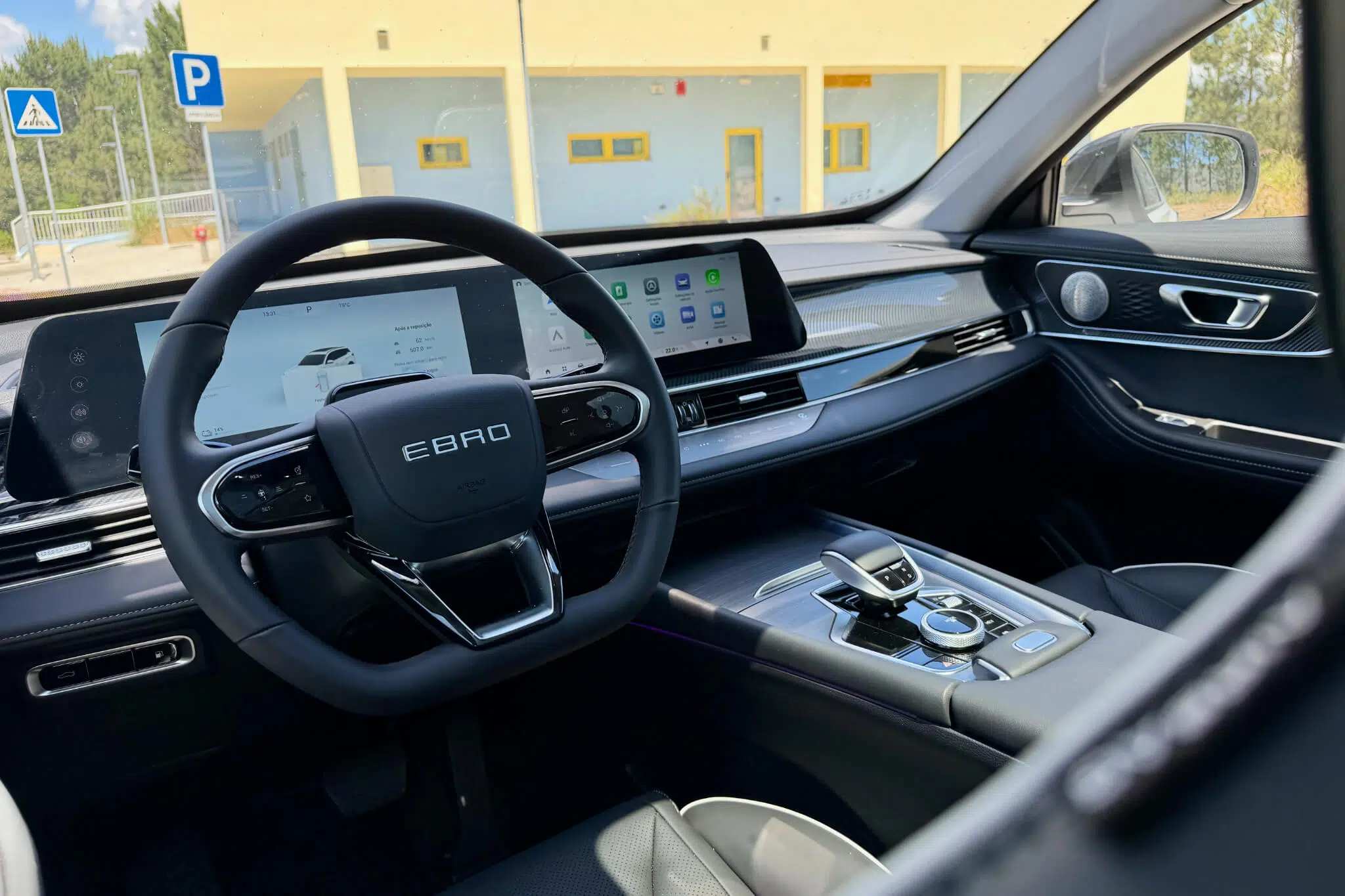 EBRO s700 interior
