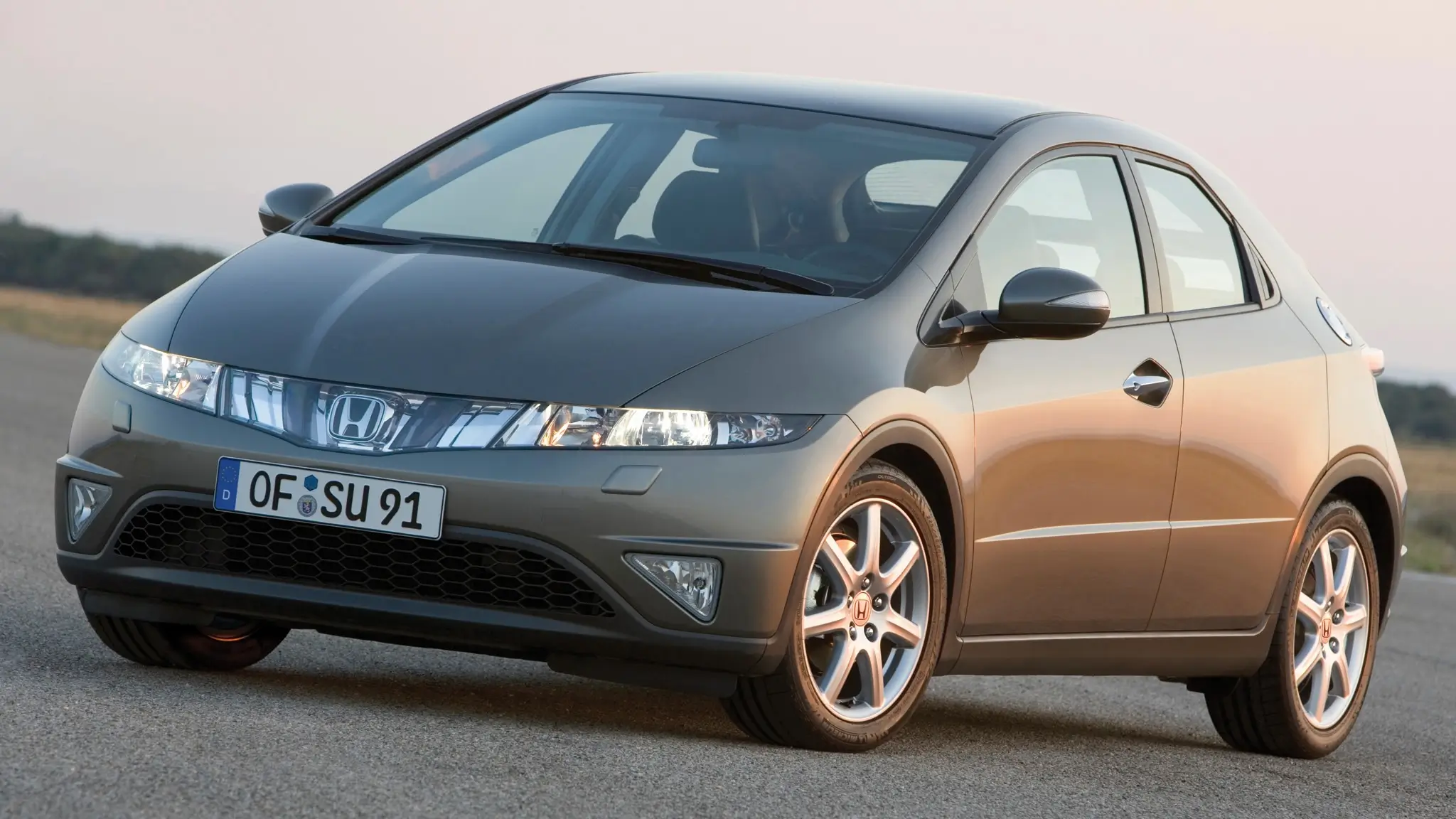 Honda Civic vista dianteira 3/4