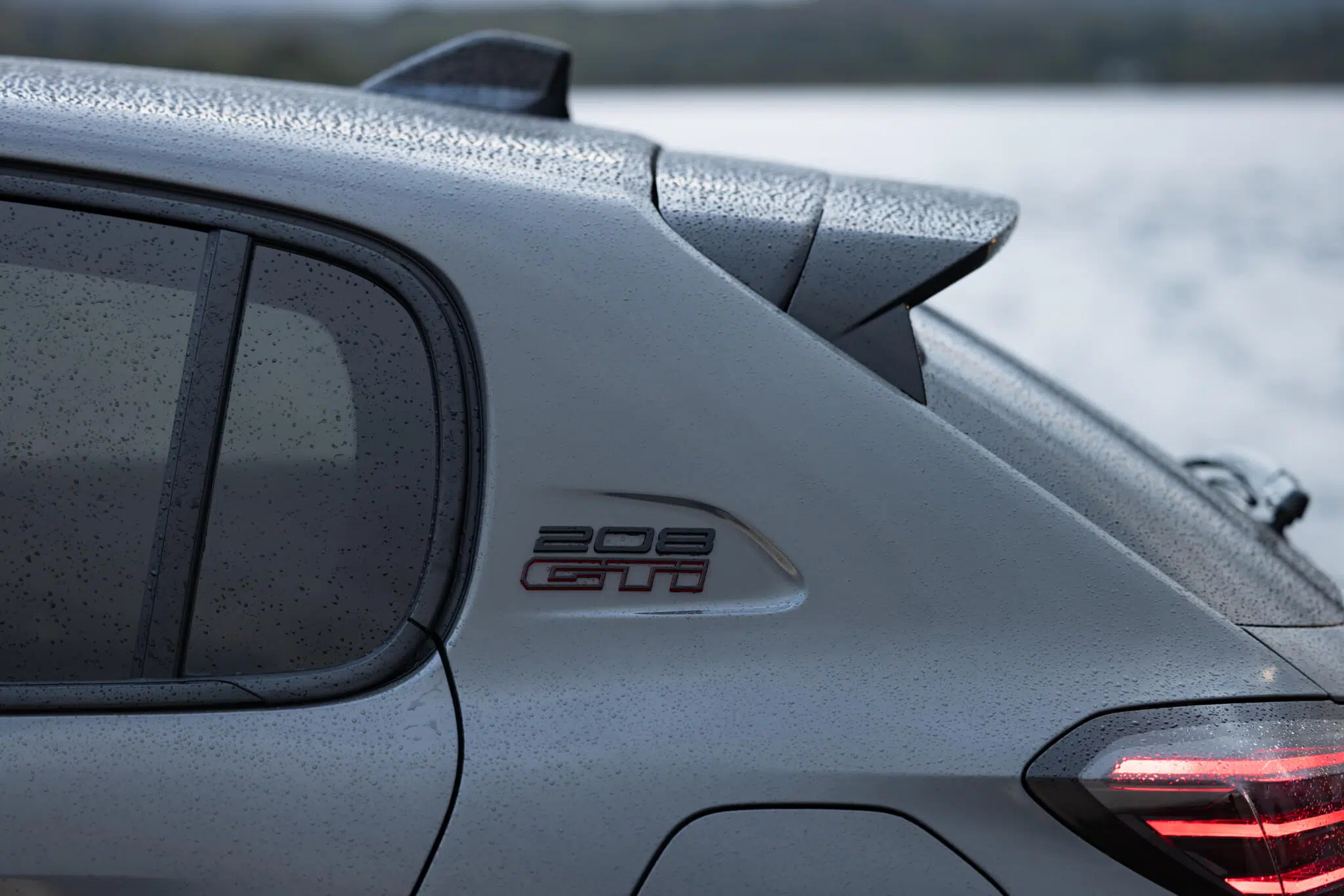 Peugeot E-208 GTi