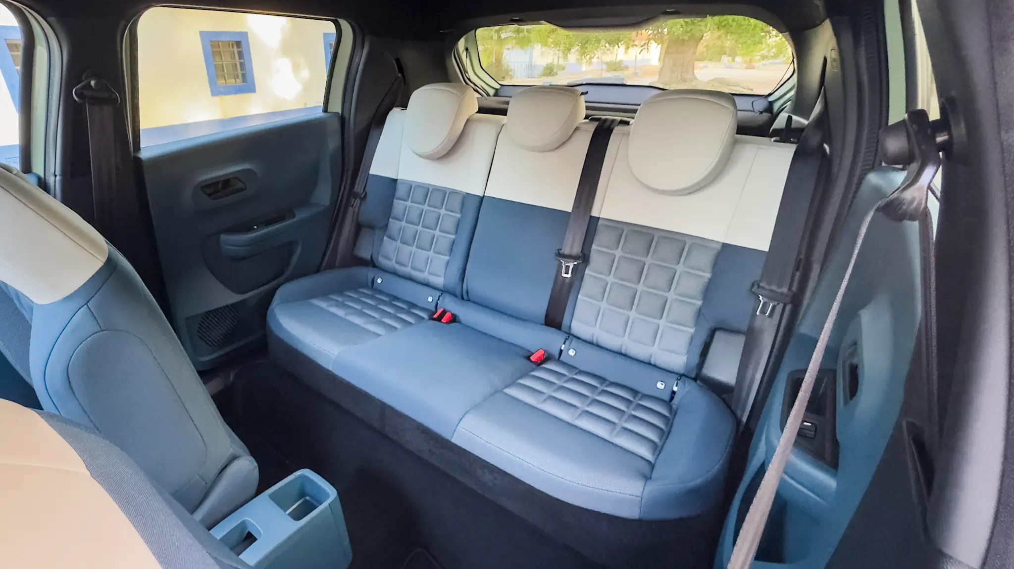 FIAT Grande Panda bancos traseiros