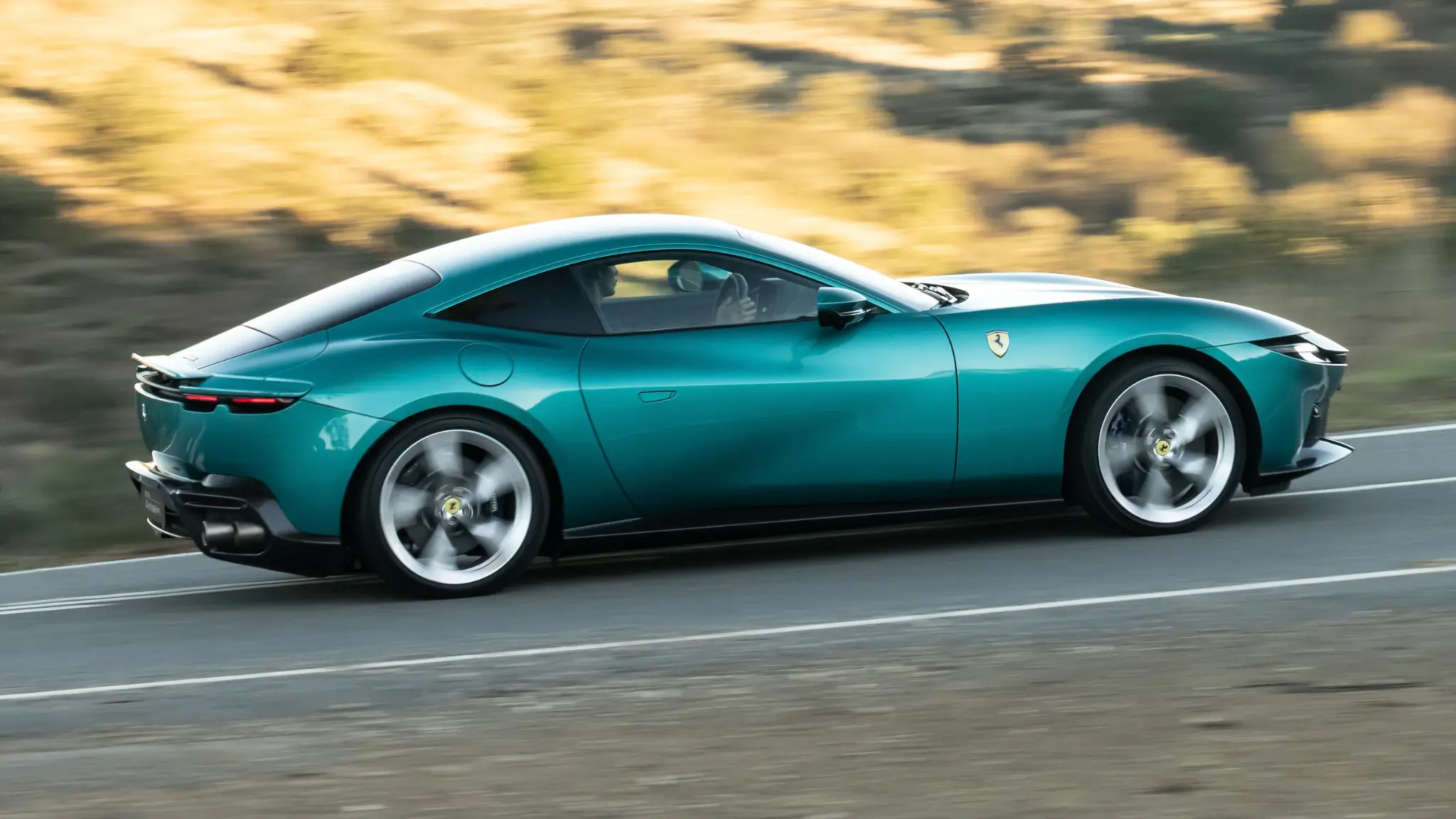 Ferrari Amalfi perfil