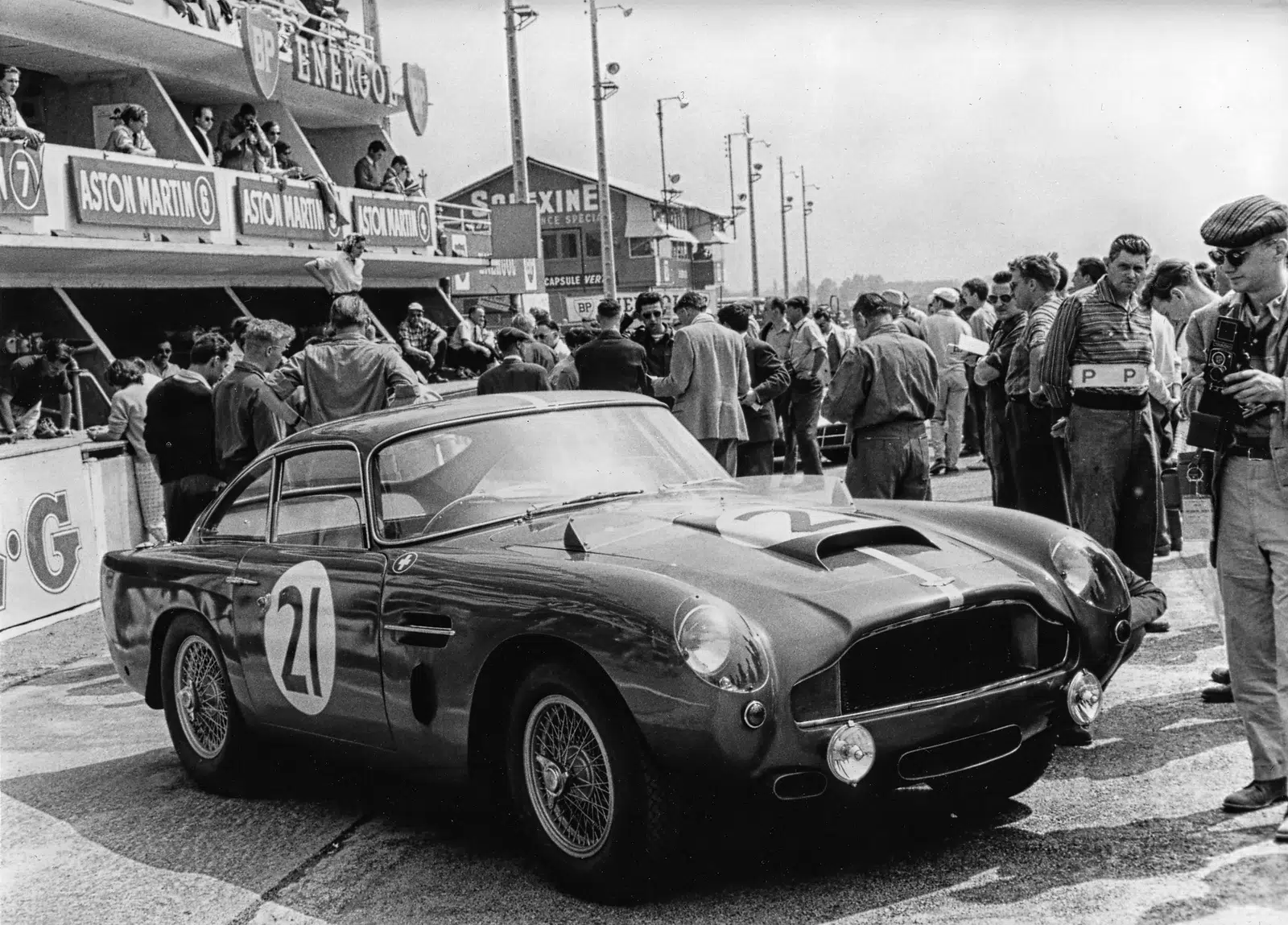 Aston Martin DB4 GT