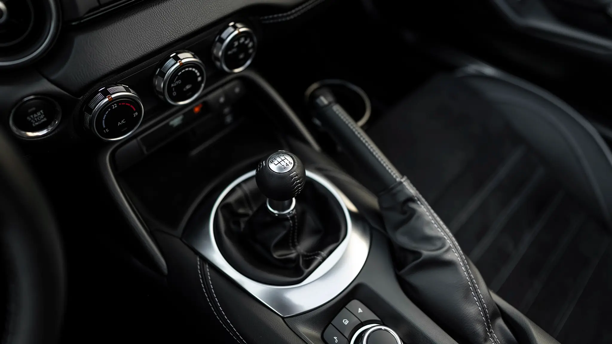 caixa manual do Mazda MX-5 ND