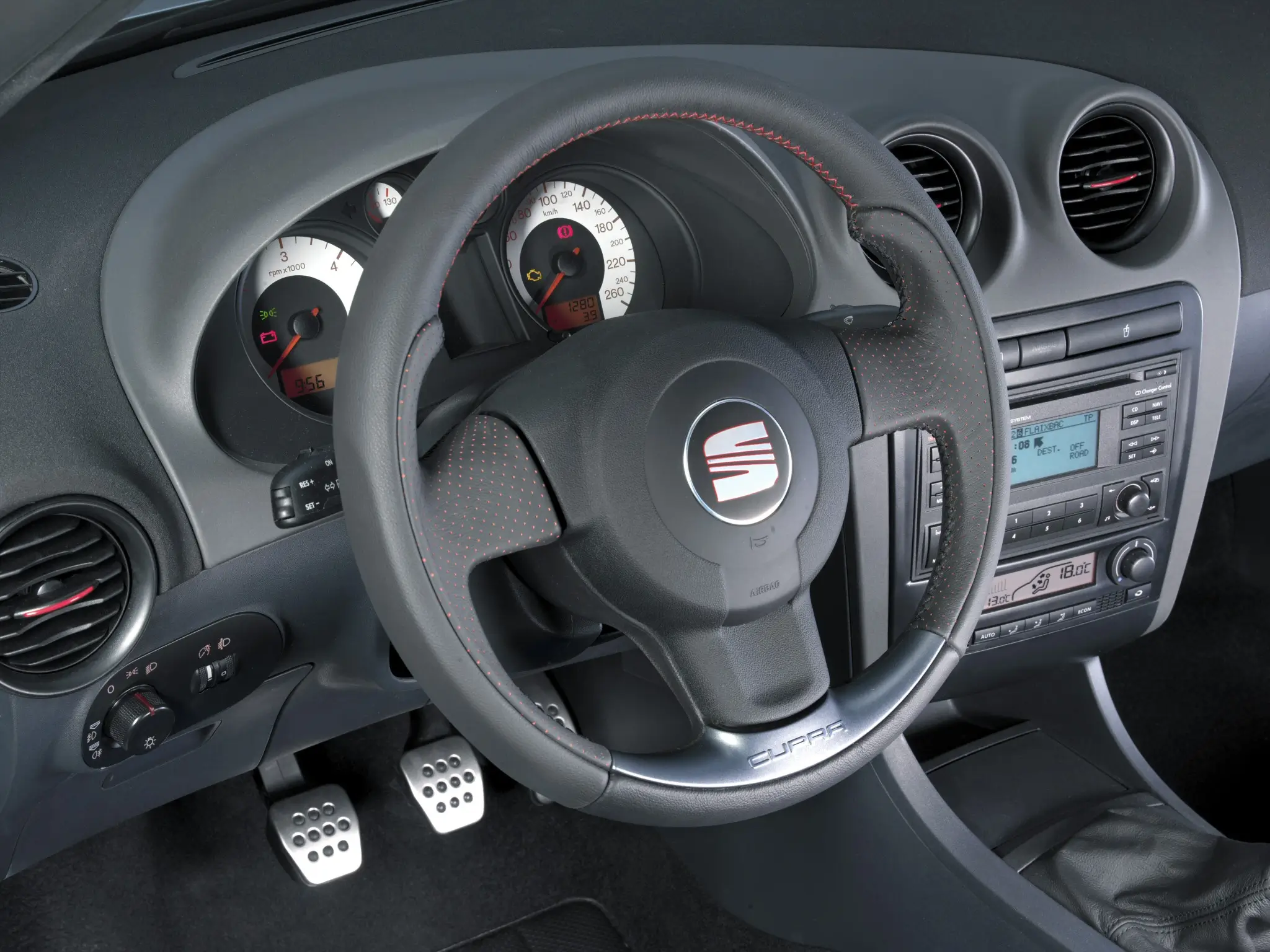 SEAT Ibiza CUPRA interior