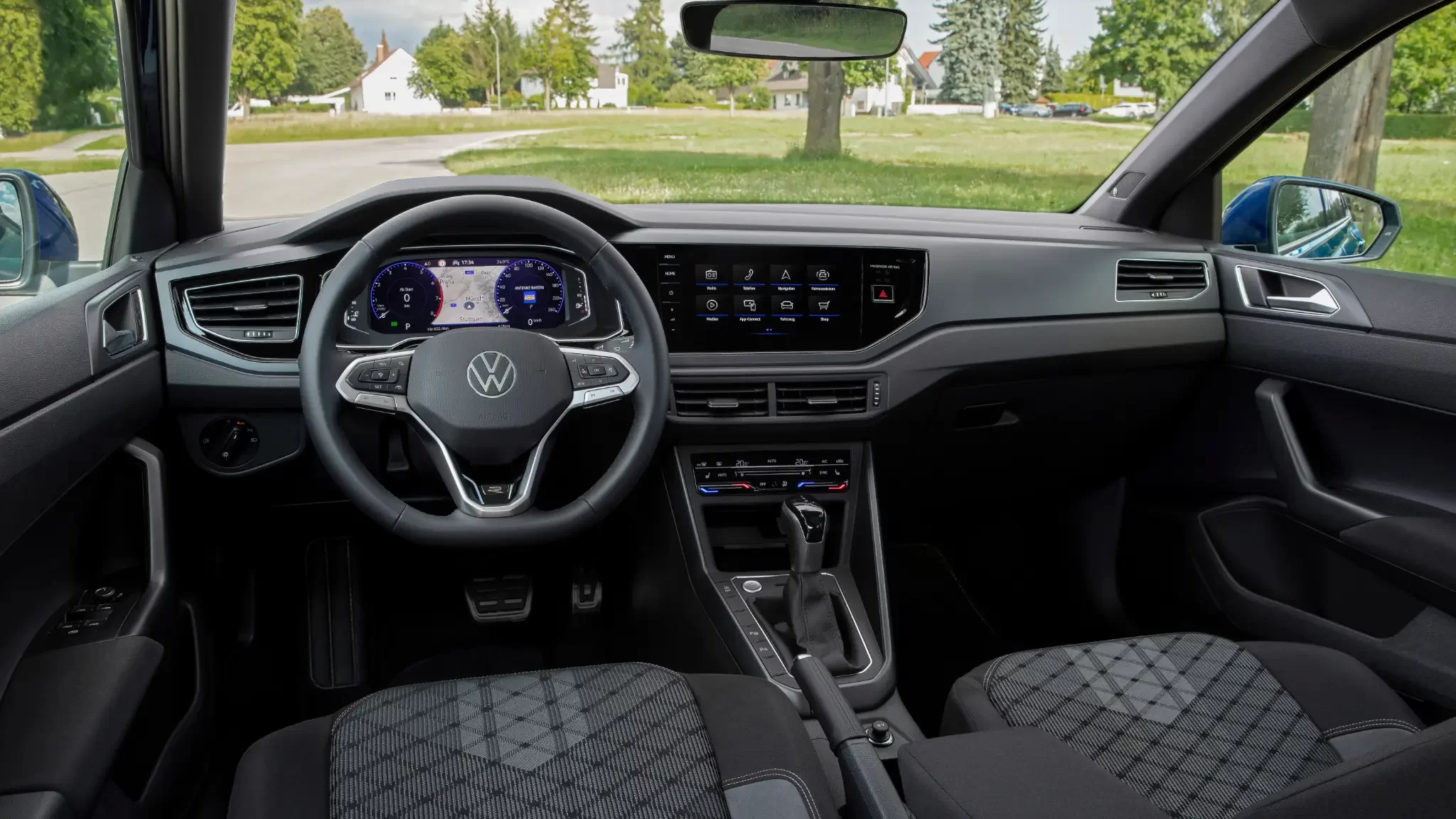 interior volkswagen polo 2021
