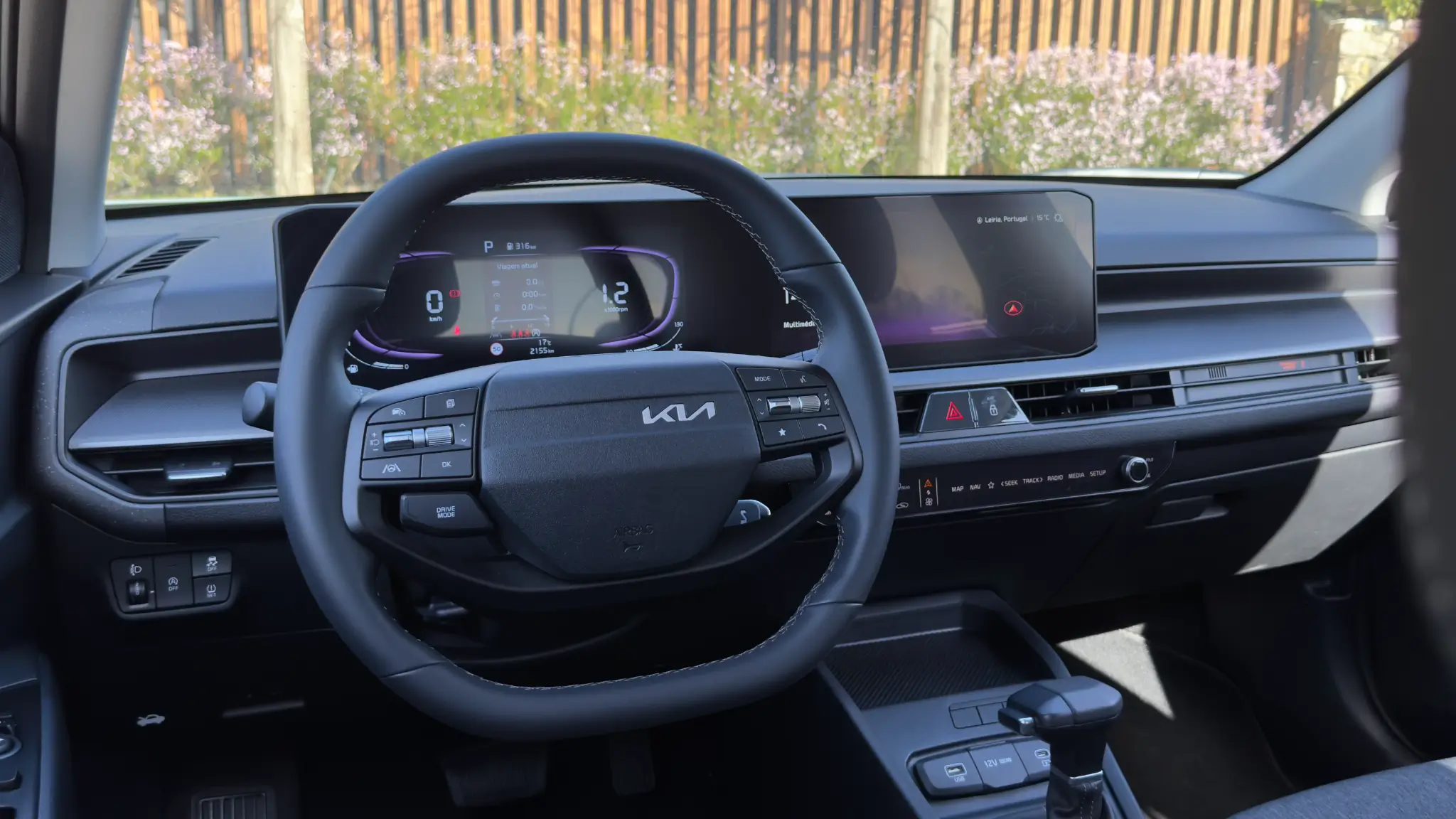 Kia Stonic 2026, traseira 3/4
