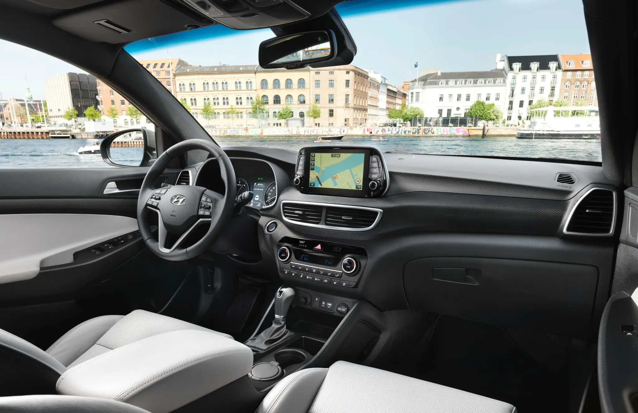 interior Hyundai Tucson 2015-2020 usado