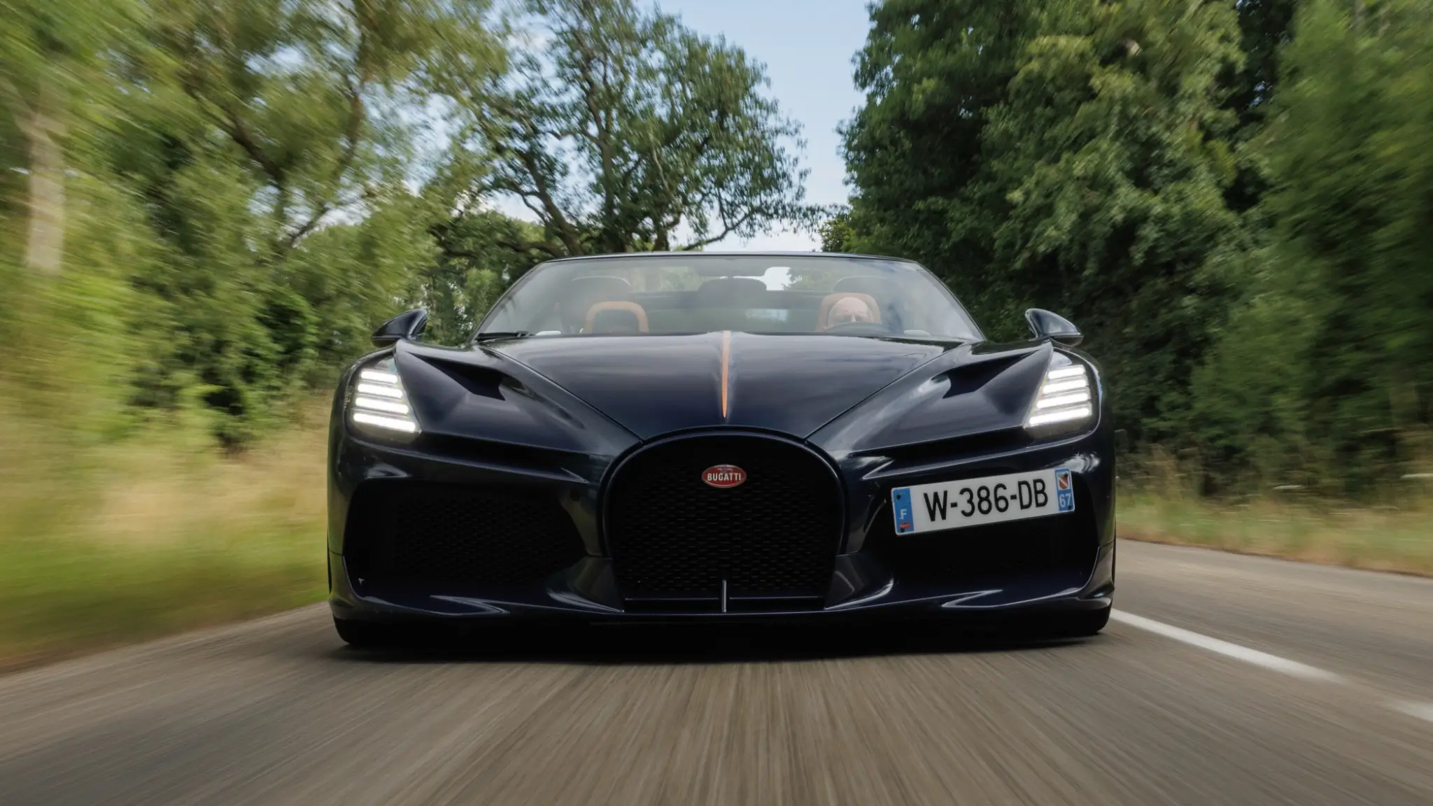 Bugatti W16 Mistral dianteira