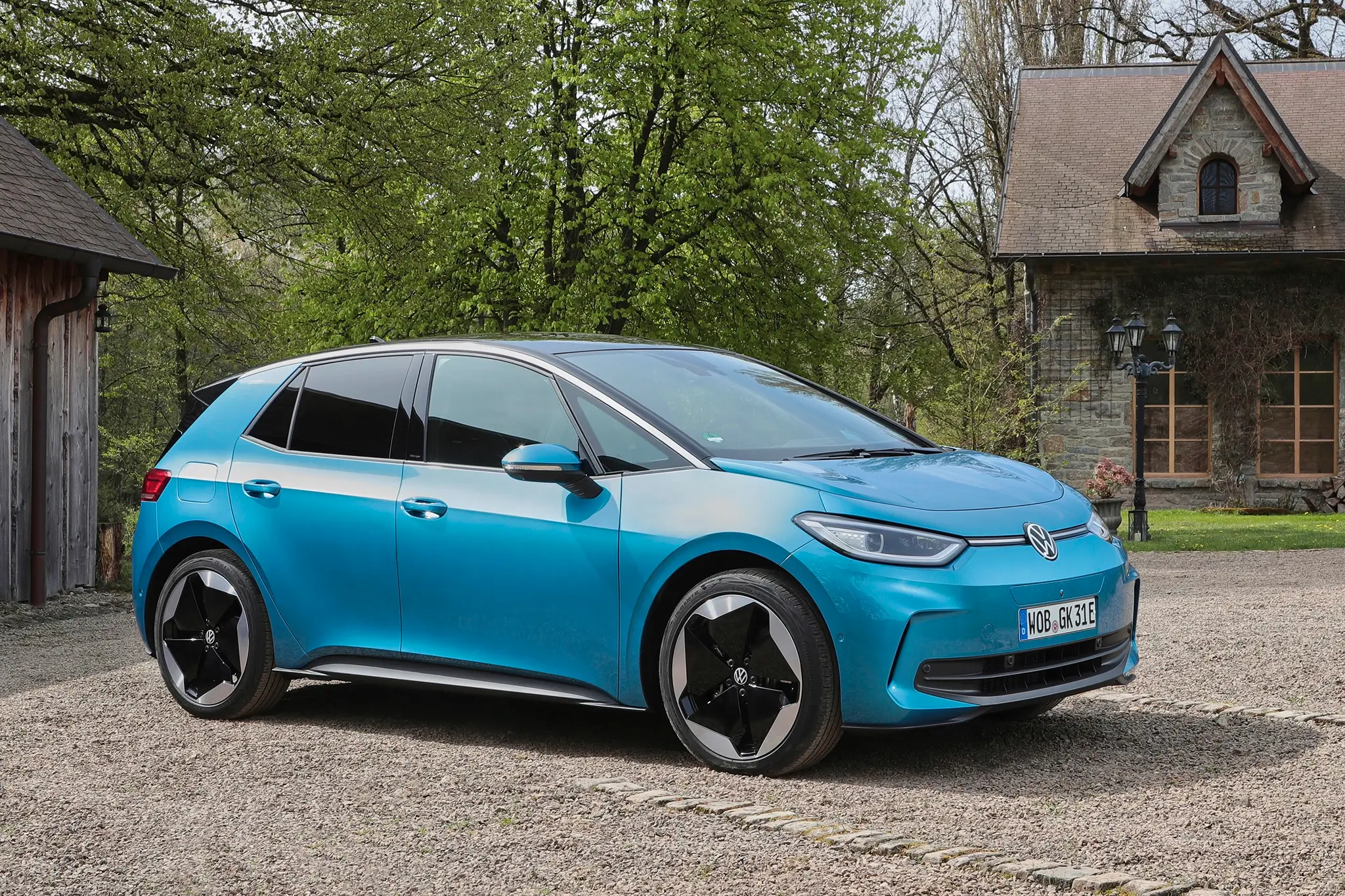 Volkswagen ID.3 - 3/4 de frente - carros elétricos
