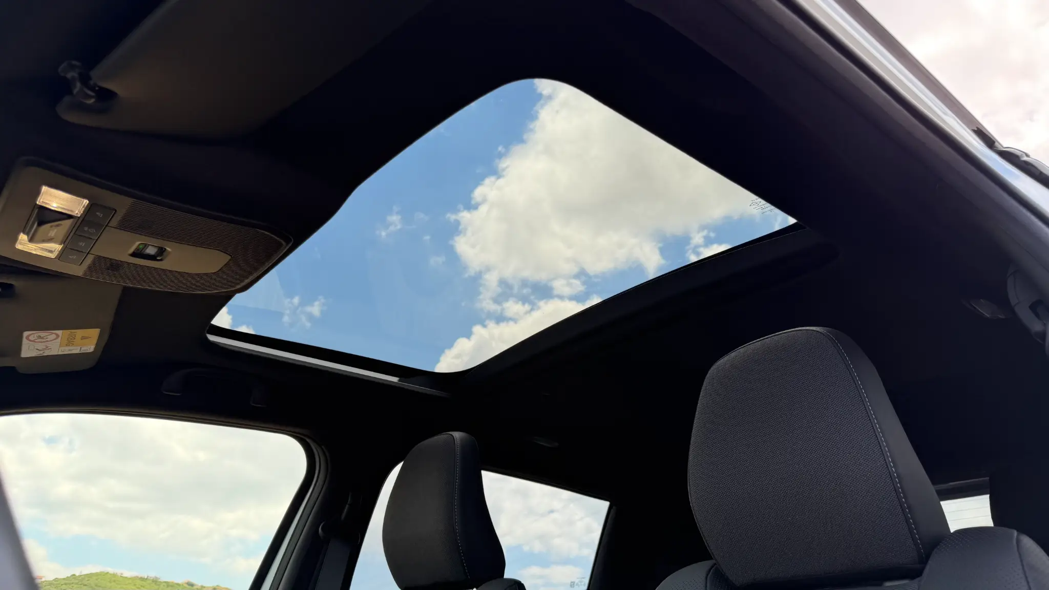 Suzuki e Vitara — tejadilho panorâmico