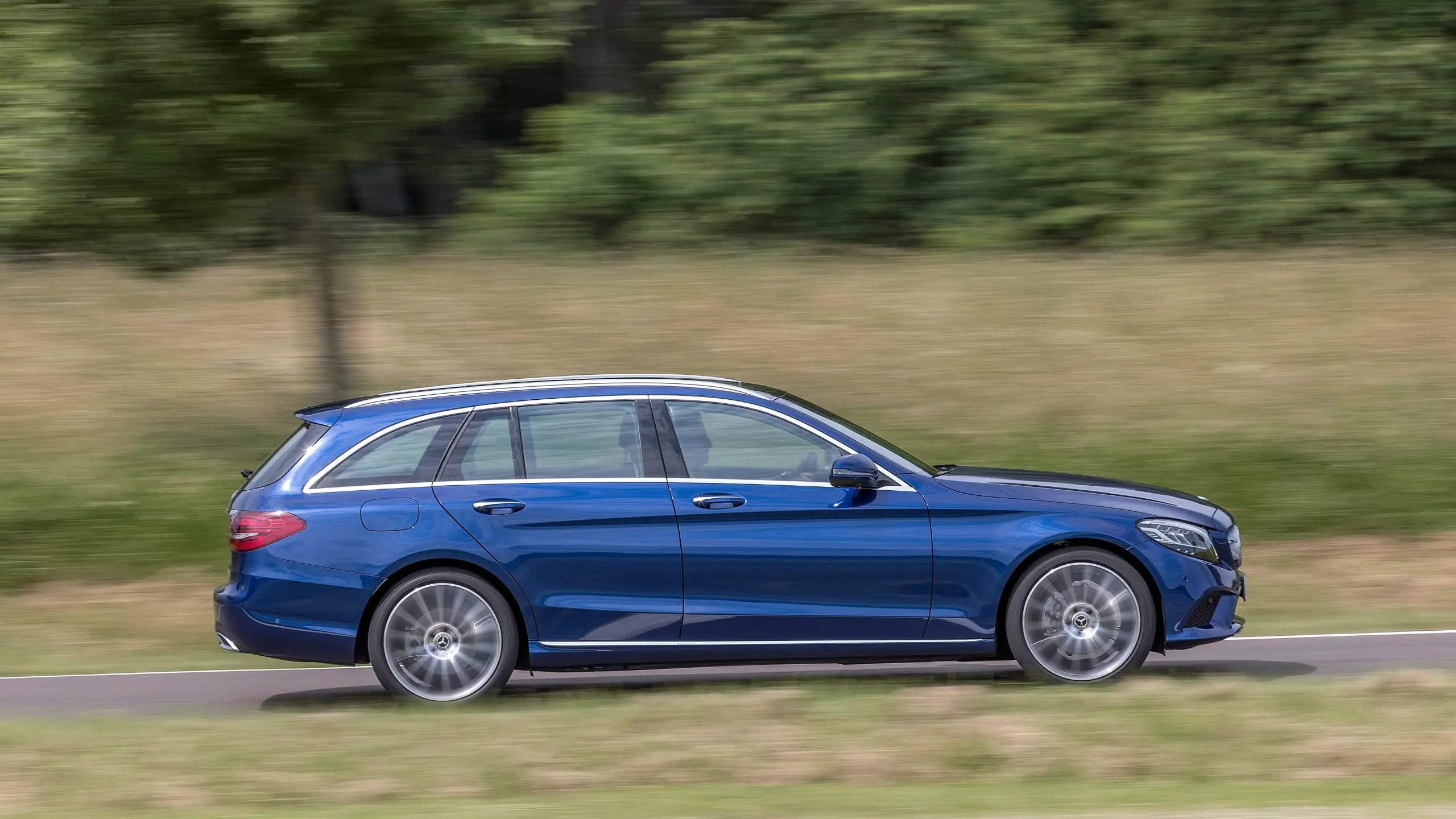 Mercedes-Benz Clase C Station, perfil
