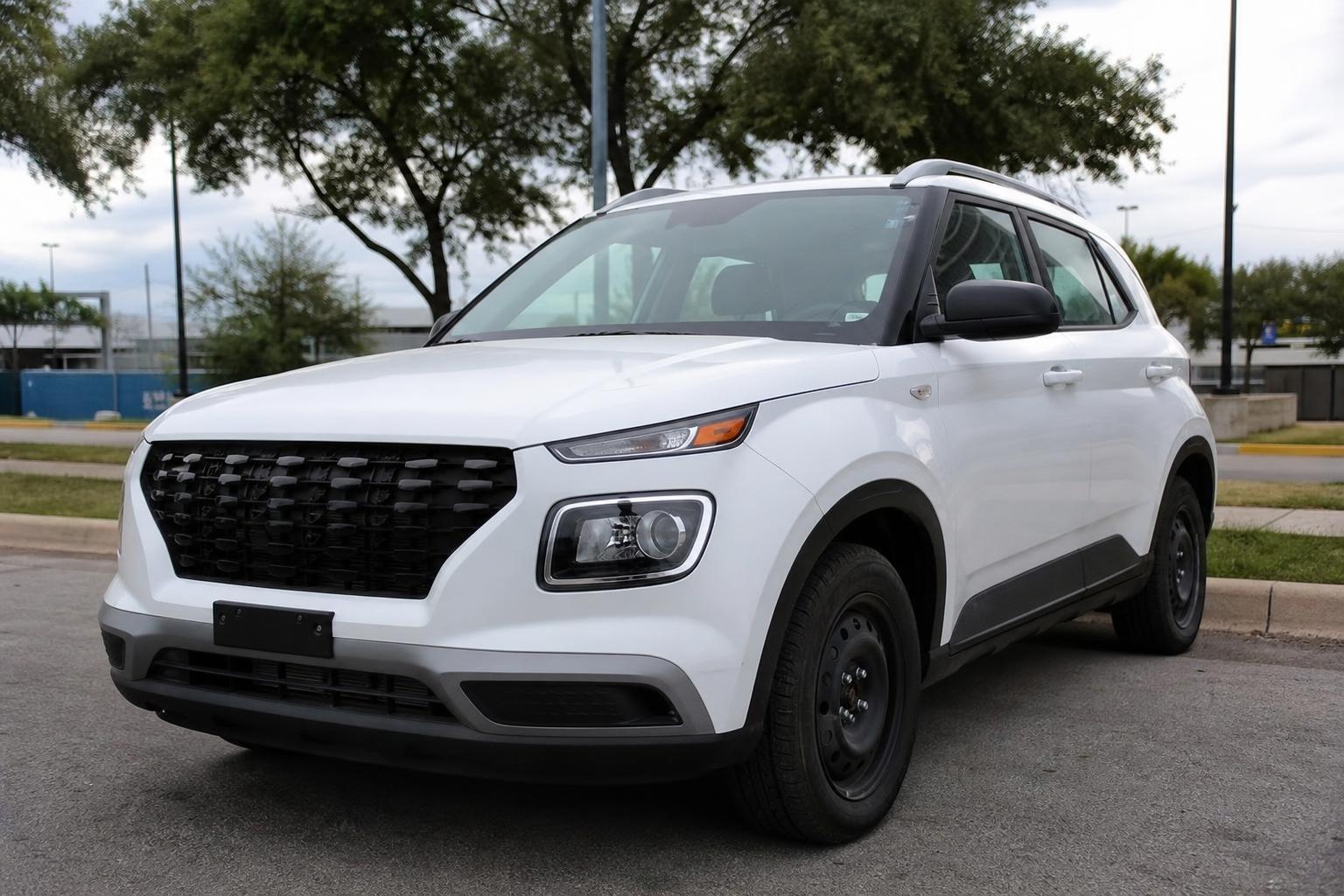 La toman por una Range Rover : esta SUV cuesta menos que un Aveo y ya se vende en México