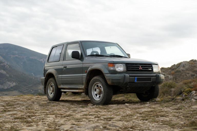 Mitsubishi prepara el regreso de la Montero : la leyenda de los noventa vuelve a los catálogos